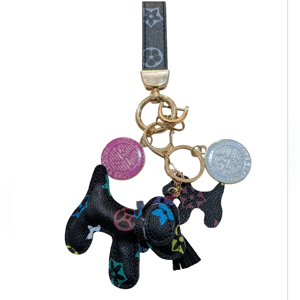 Louis Vuitton Trunks & Bags Charms (2) 35x41mm